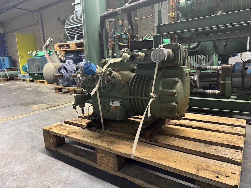 Bitzer 6G-30-2Y Foto 1-22kw compressor.jpg